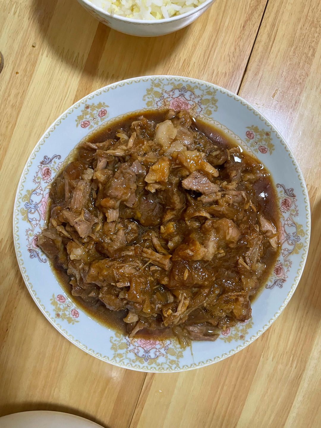 百搭炖猪肉+3款快手小菜