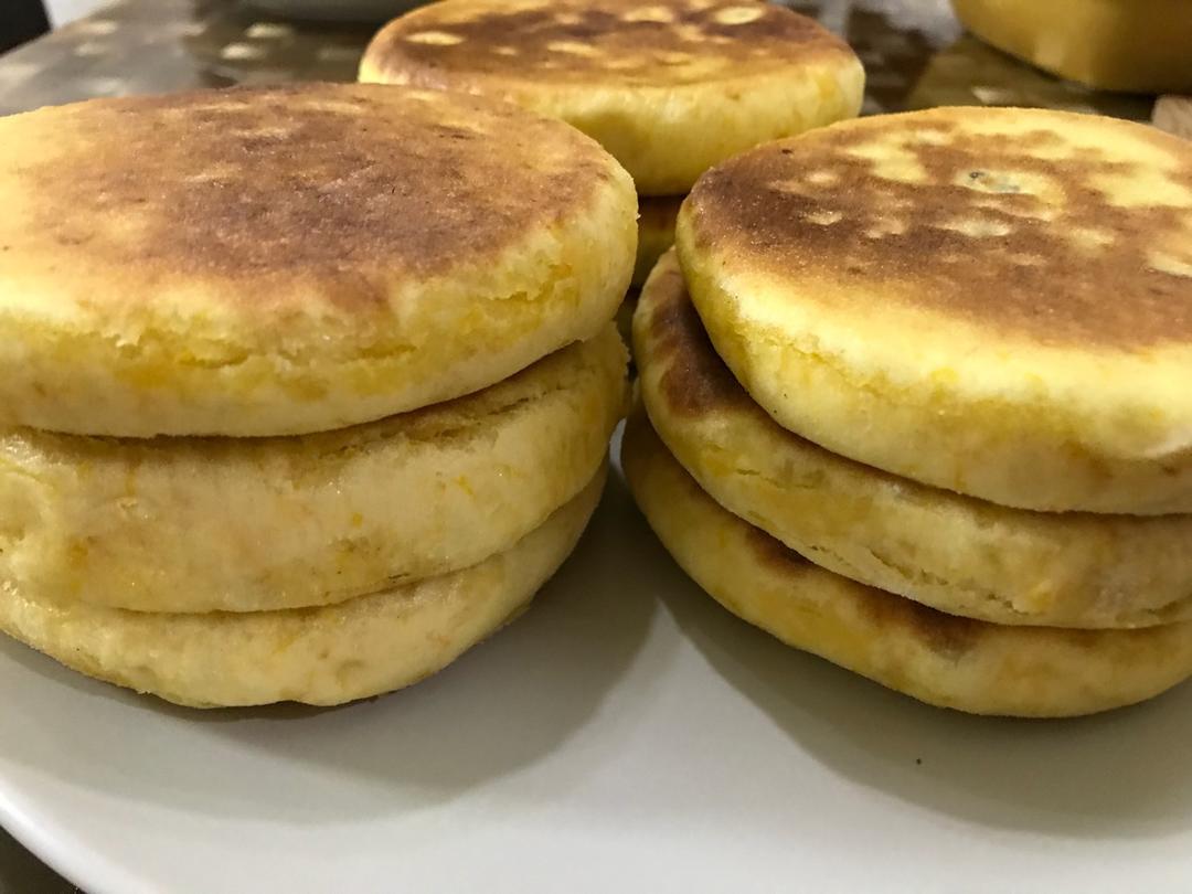 新手也可以--详解如何做出人见人爱、金黄的南瓜馒头