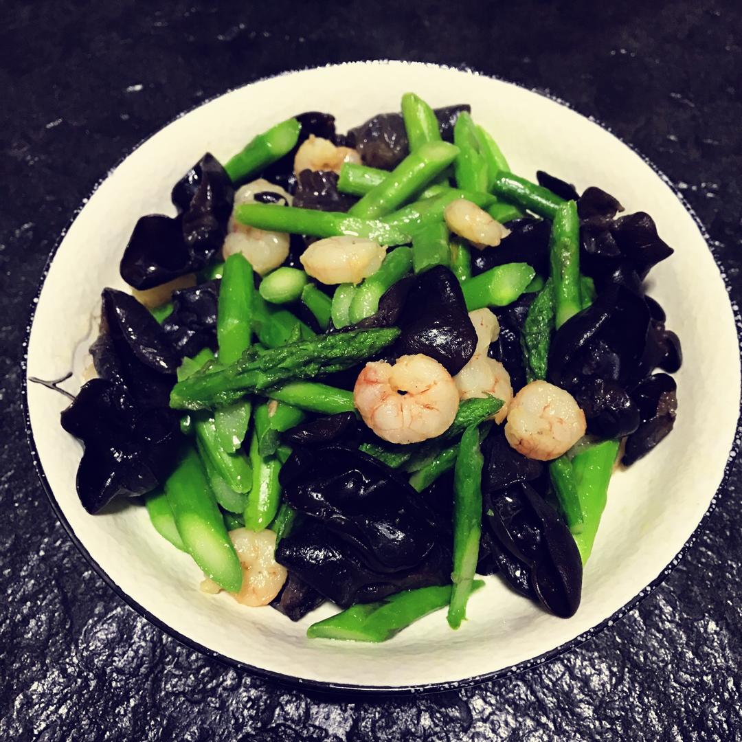 清炒芦笋虾仁