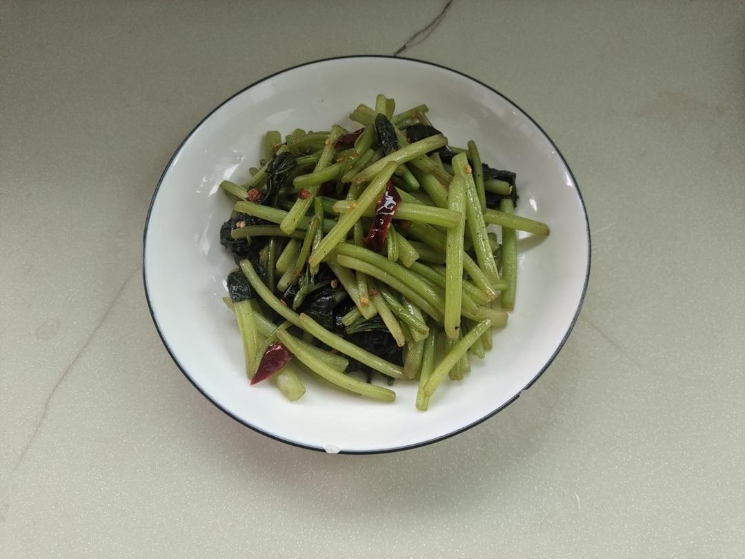 炝炒红薯尖