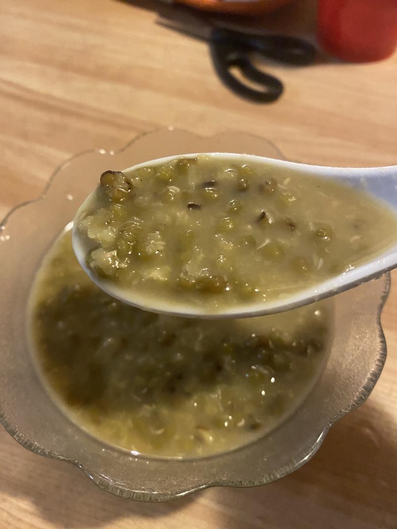 电饭锅版绵绵绿豆沙