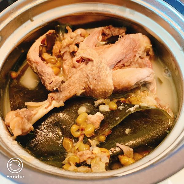 绿豆海带煲鸭汤