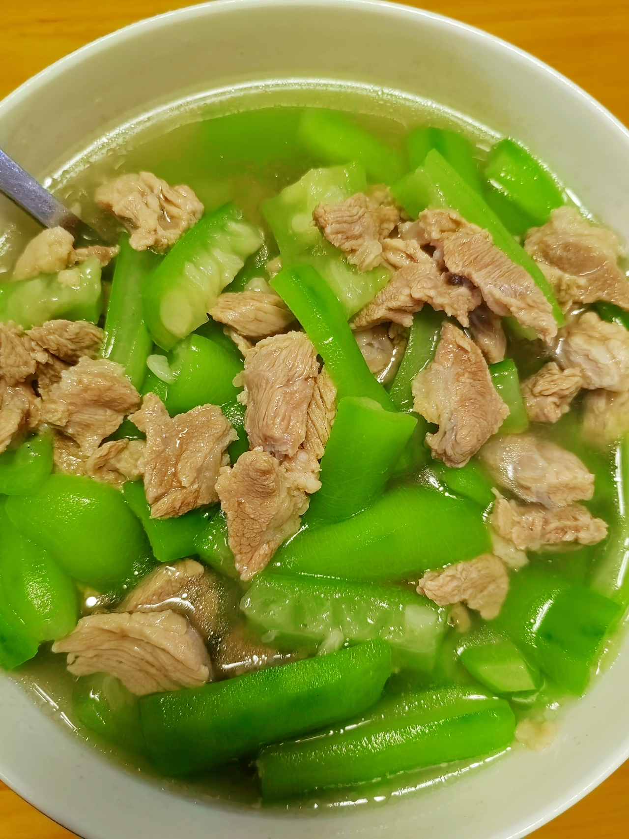 清热利肠的丝瓜瘦肉汤的做法 步骤10