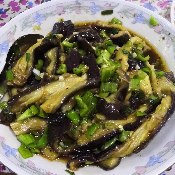 凉拌茄子这样做，堪称米饭杀手