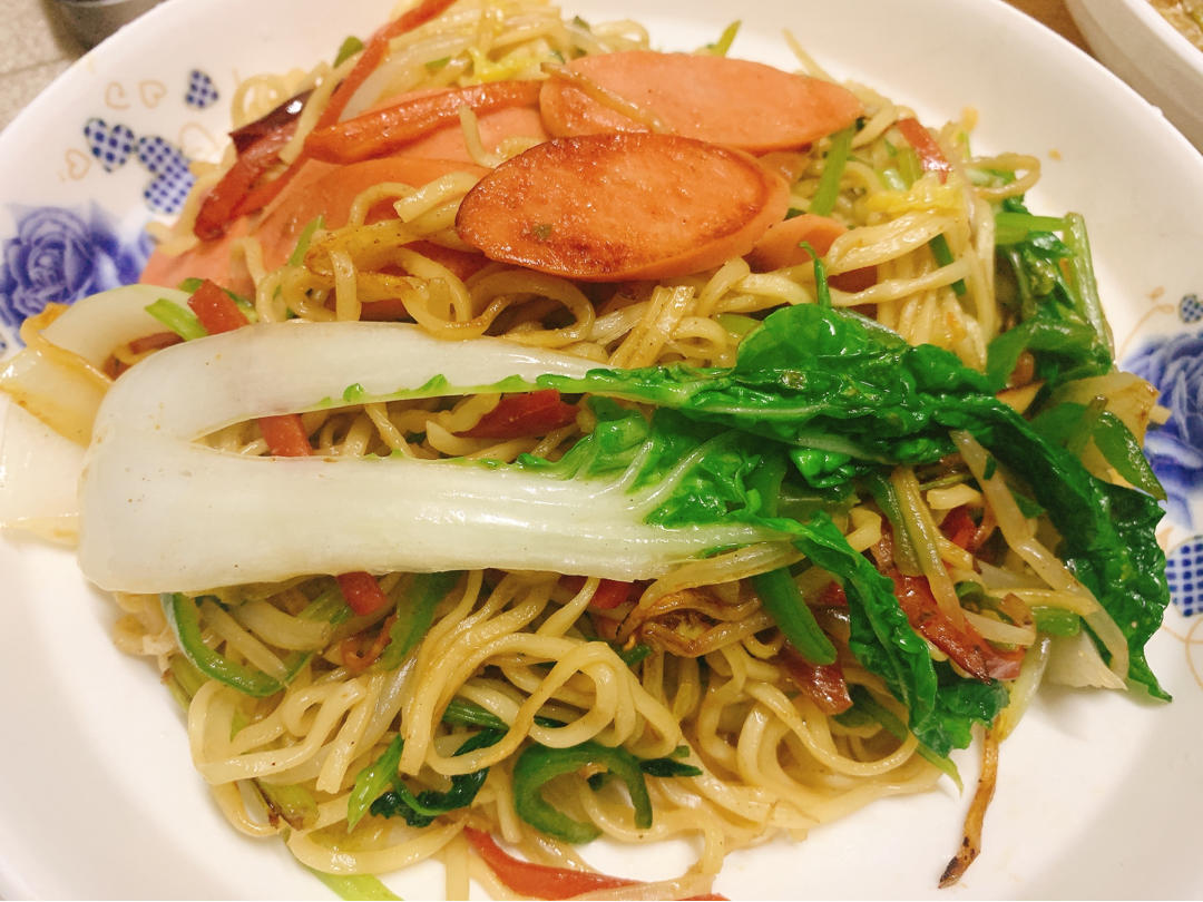 灵魂酱汁炒细面
