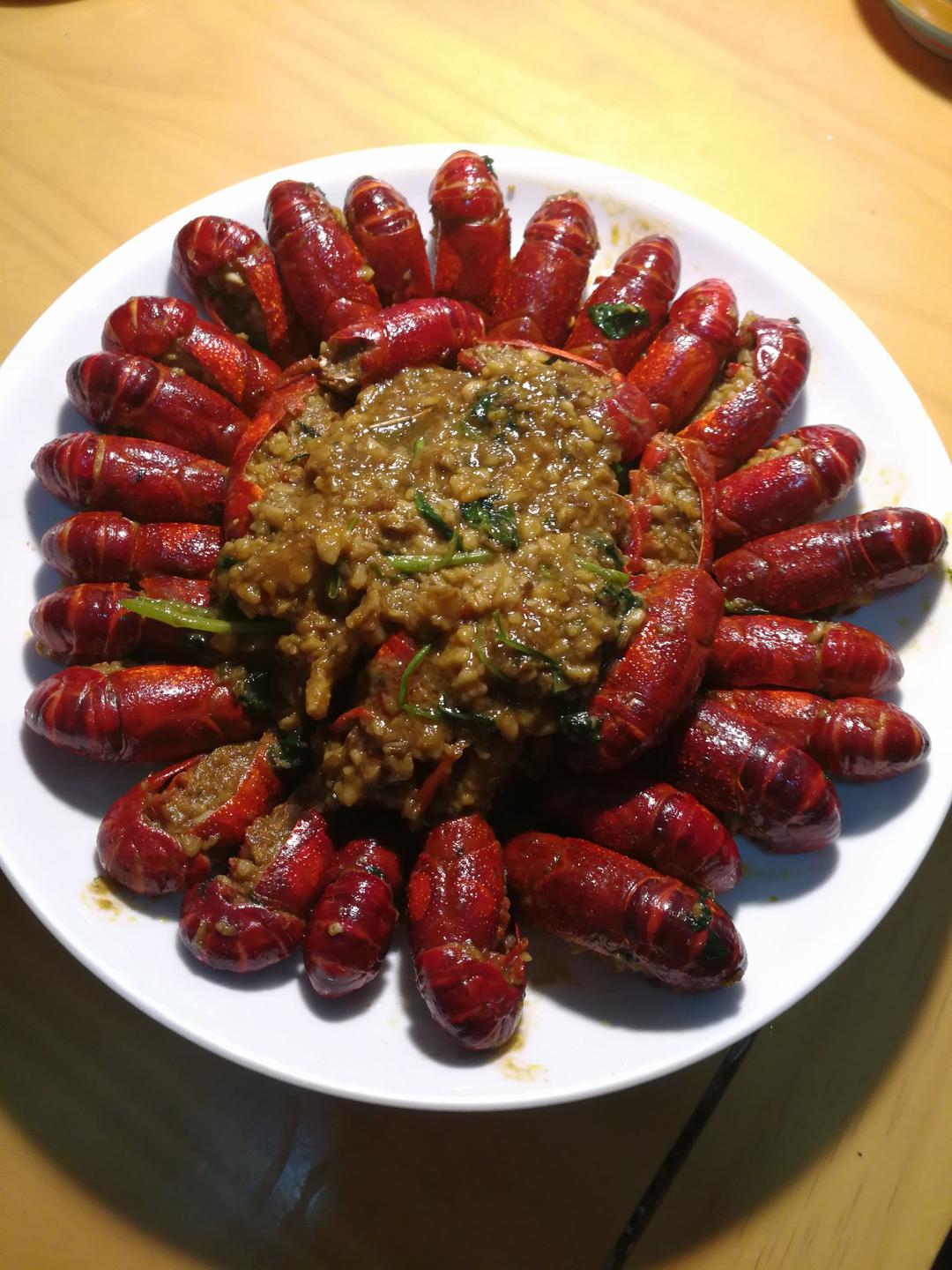 香辣小龙虾-超详细处理干净步骤！