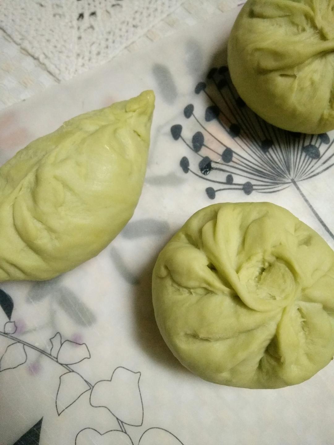 绿色早餐之懒人发酵法:茼蒿菜肉包（蔬菜汁版 ）