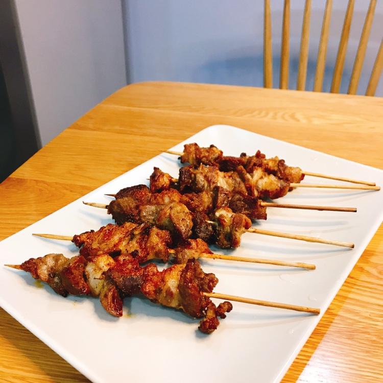 羊肉串用家里烤箱烤出明火烧烤的味道！
