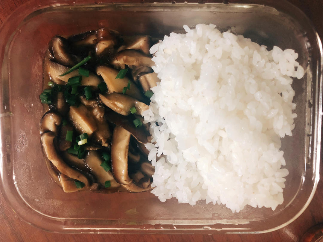 爆炒香菇（绝绝子）