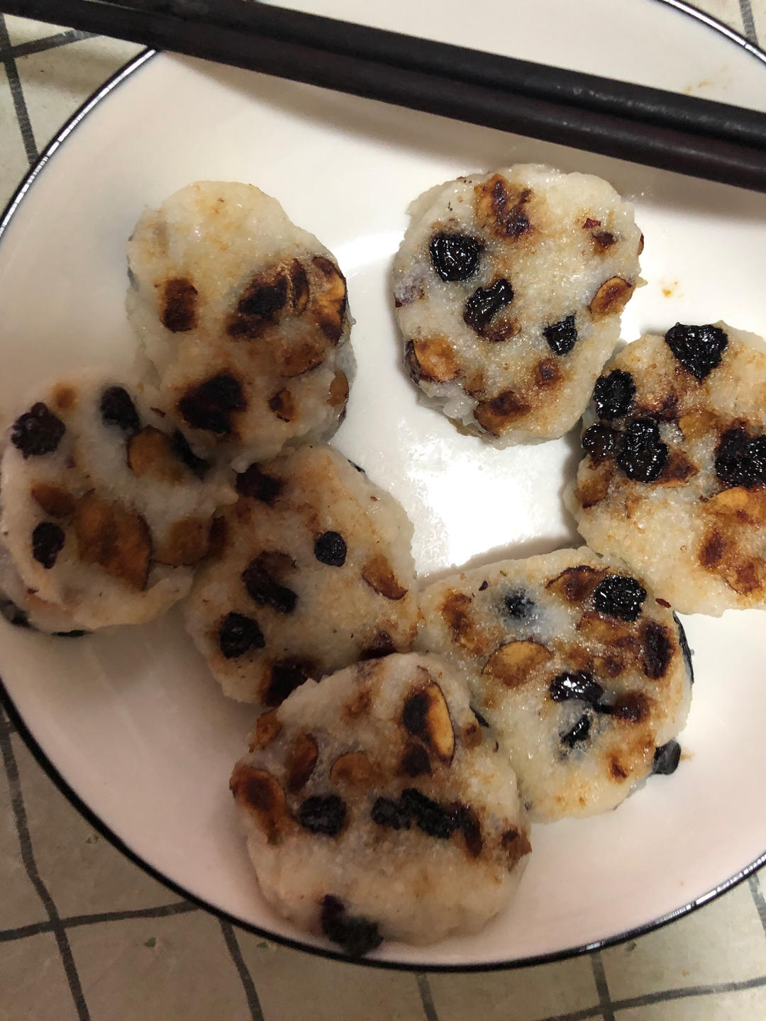 我做的糯米红枣葡萄干糕