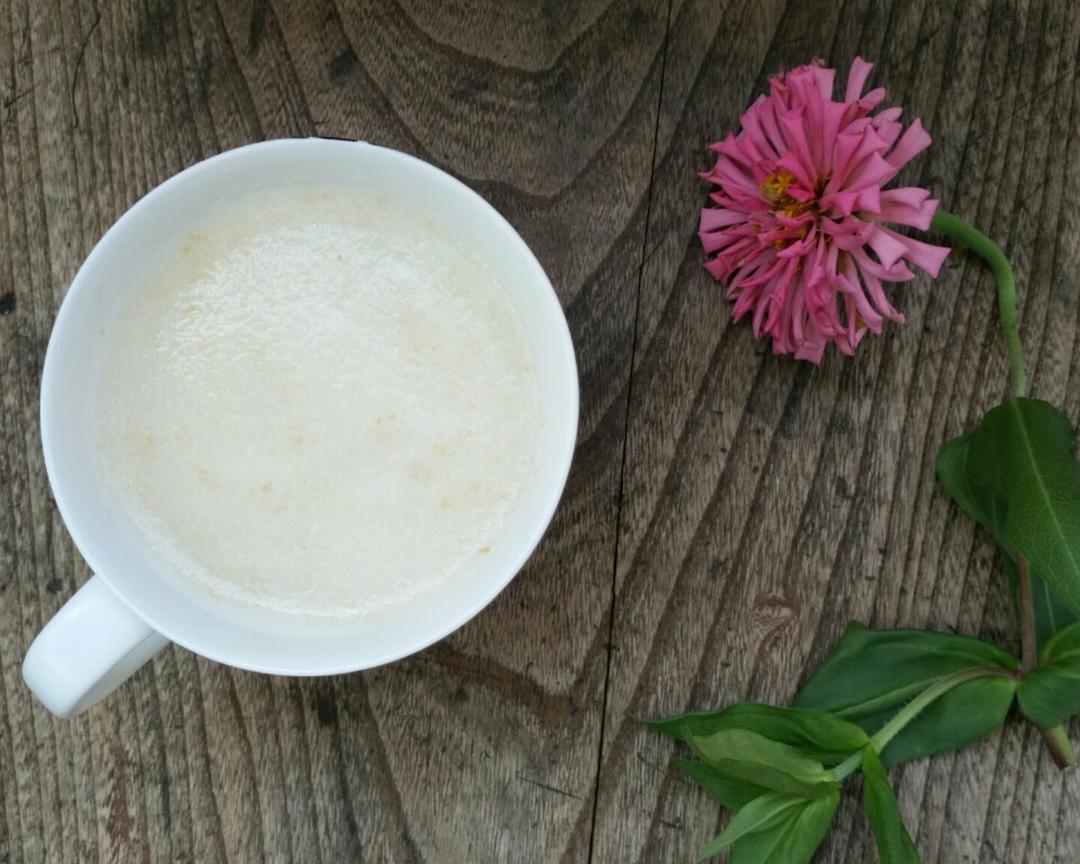 白衣菇凉甜瓜西米露