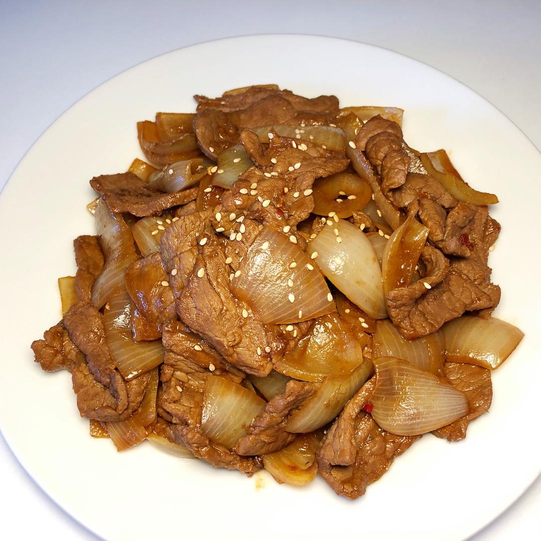 洋葱炒牛肉