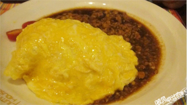 黄金茄酱蛋包饭