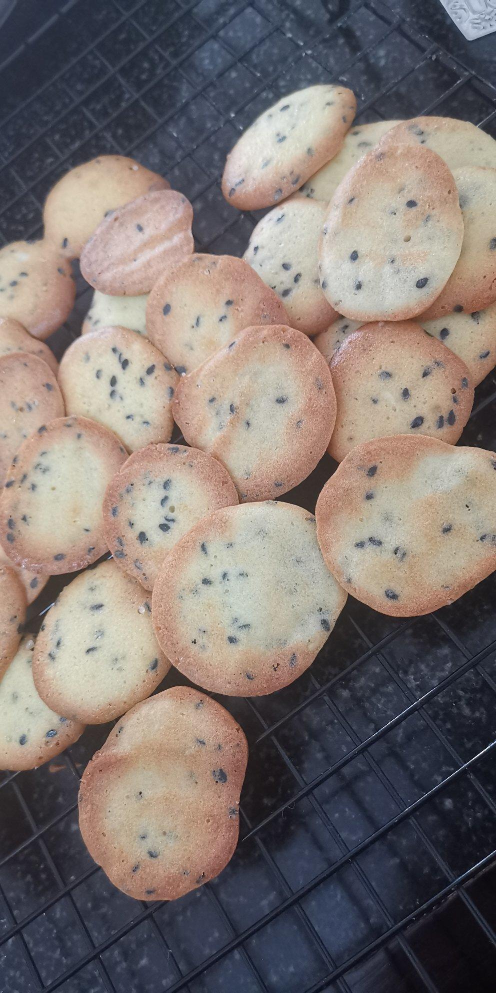 黑芝麻小饼干