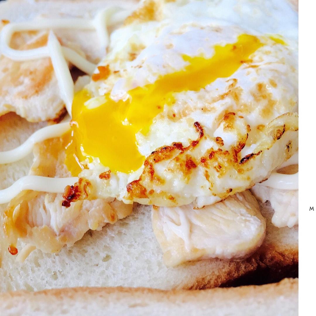 鸡蛋芝士烤吐司