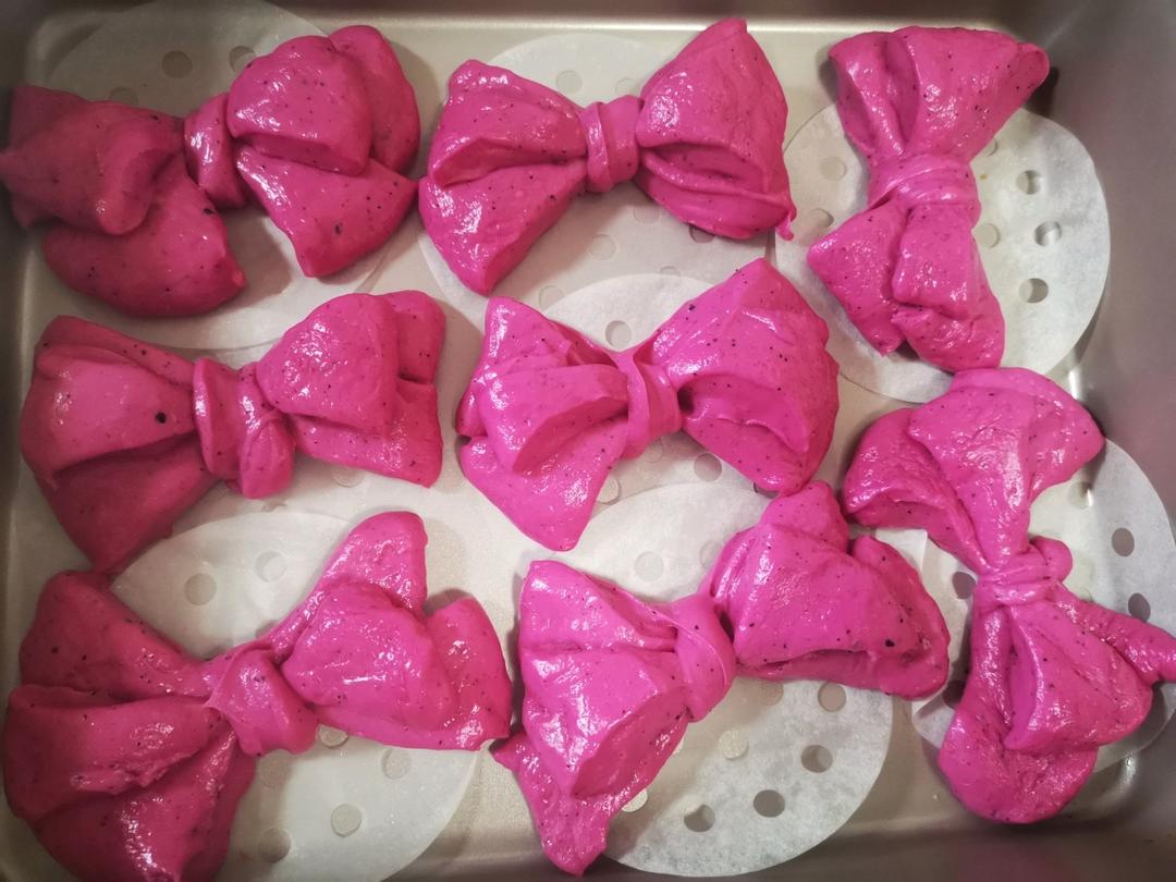 火龙果蝴蝶结面包（一次发酵）