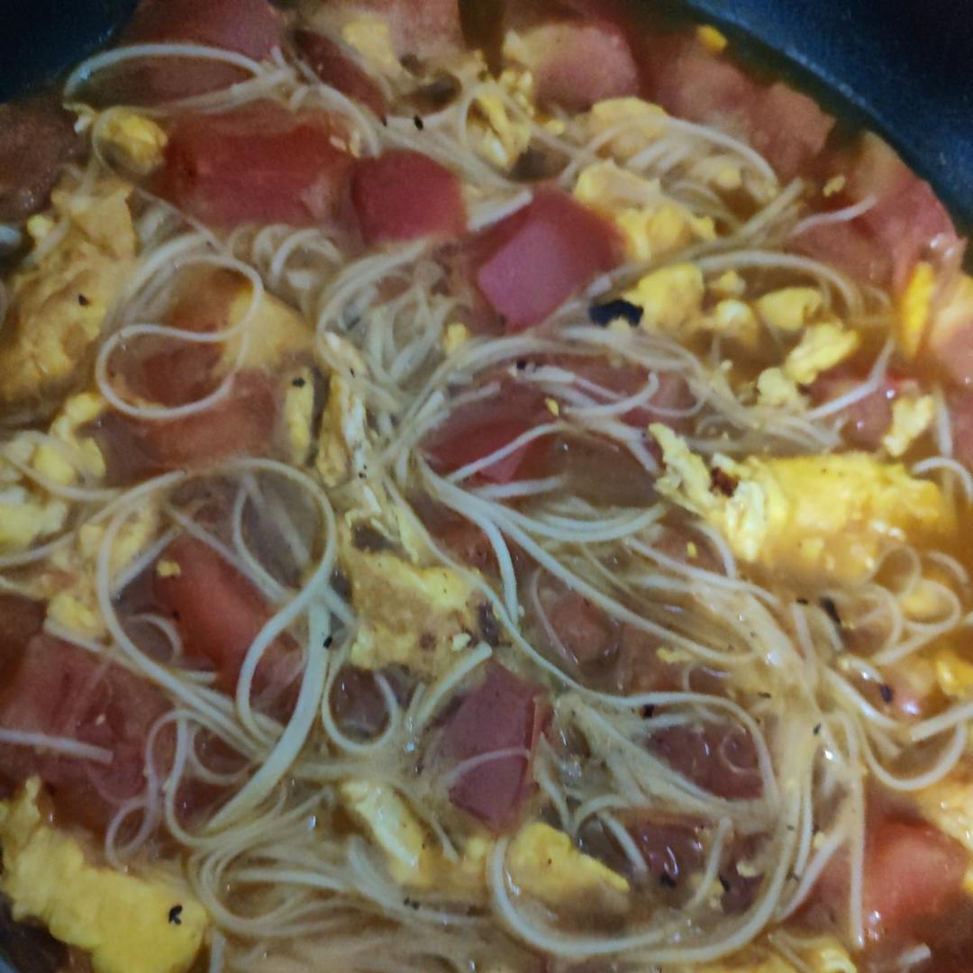 西红柿鸡蛋打卤面（张爷爷空心挂面）