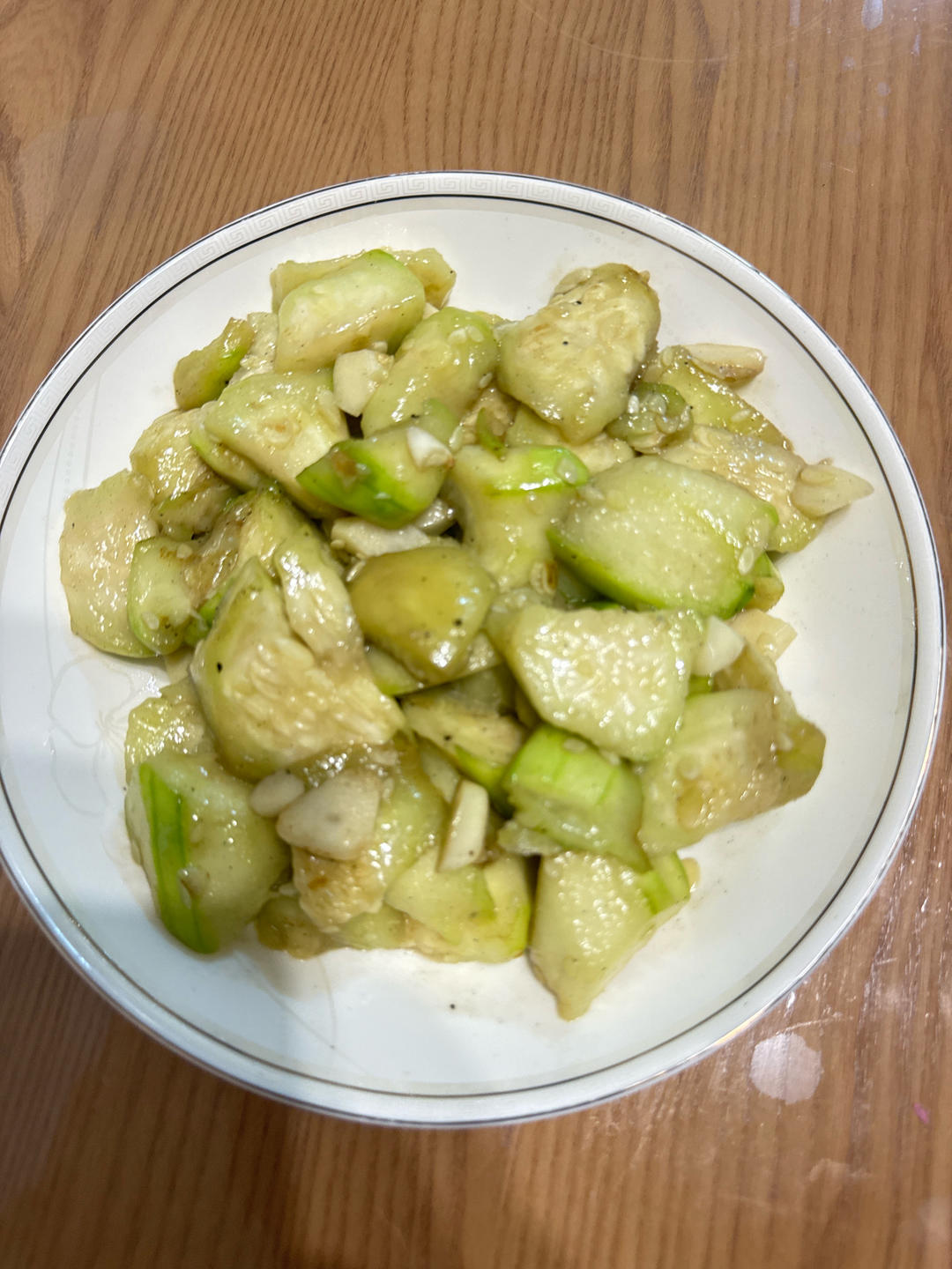素炒丝瓜|这样做绝了！简单又好吃！