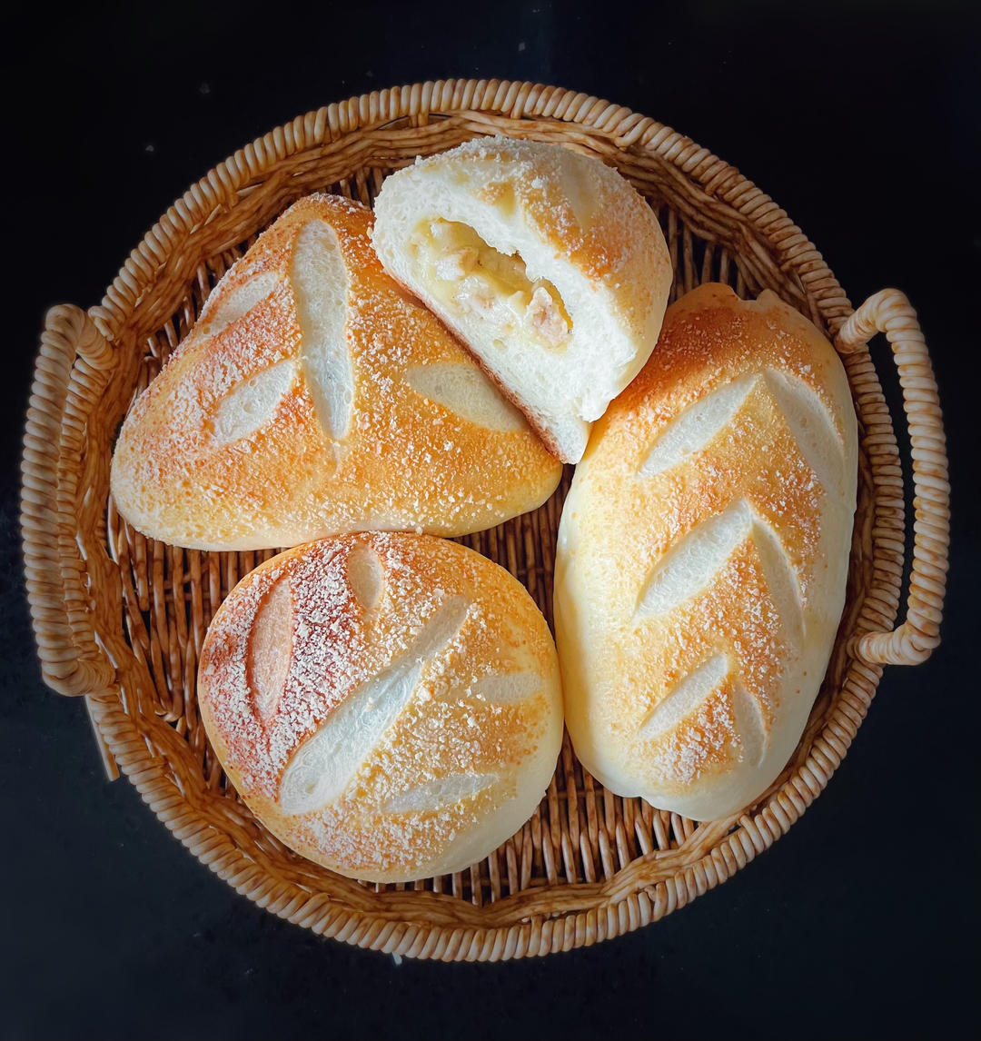 芝士新奥尔良鸡肉软欧包