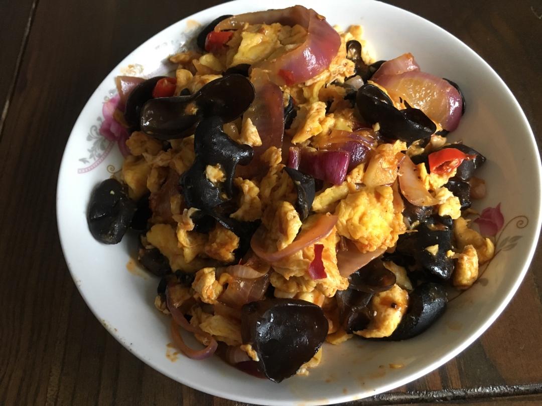 饭遭殃（鱼香鸡蛋）