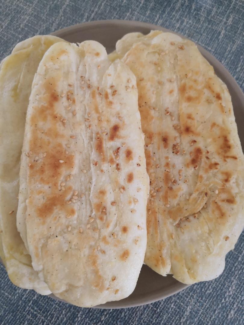 超级酥脆的「椒盐饼」电饼铛版  大学食堂同款掉渣酥饼！简单易学！