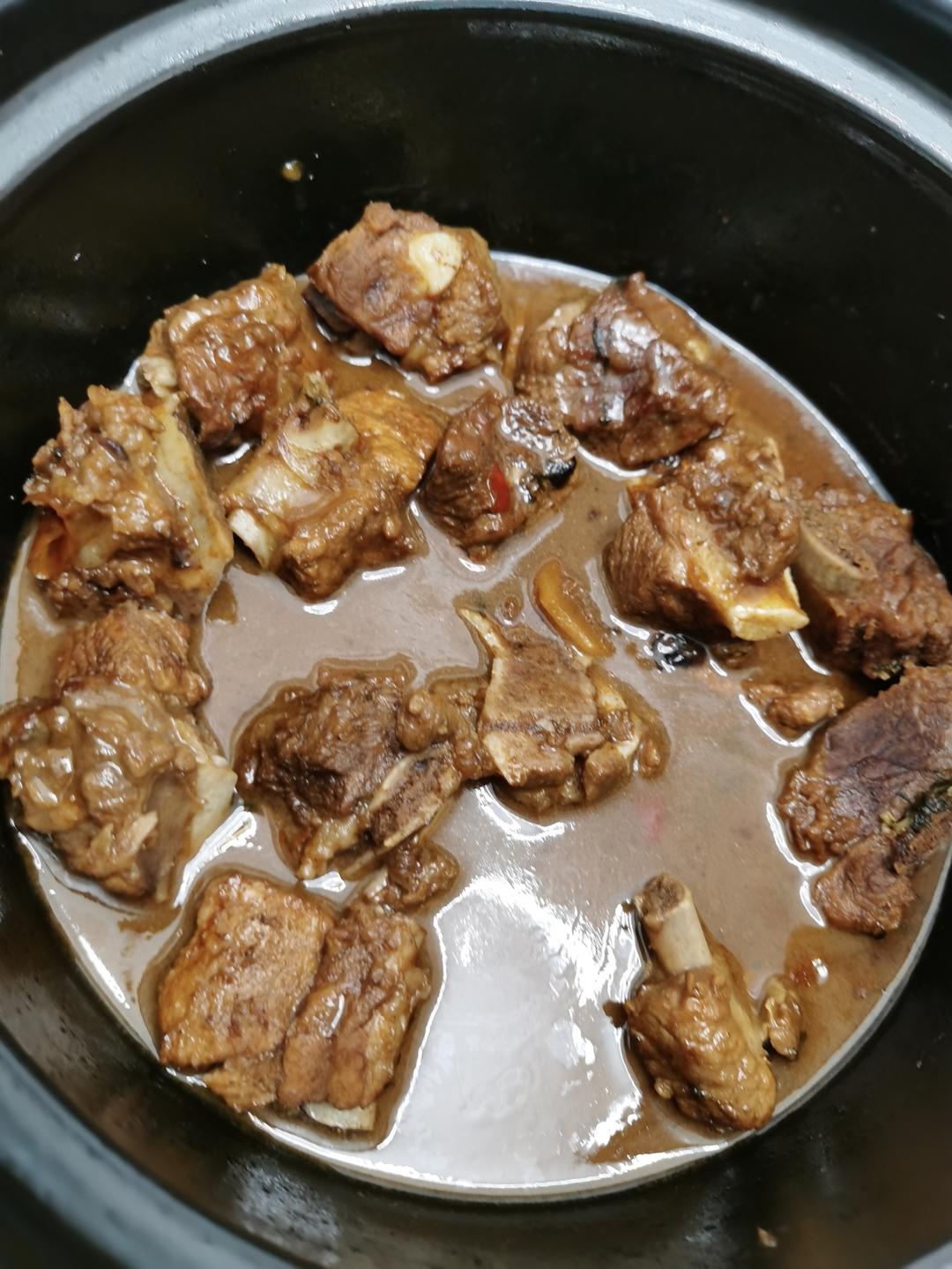 酱香排骨