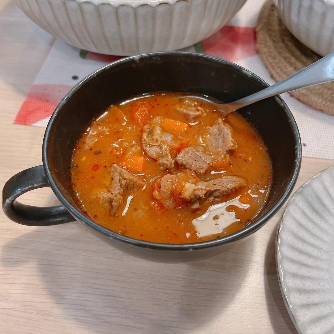 匈牙利烩牛肉