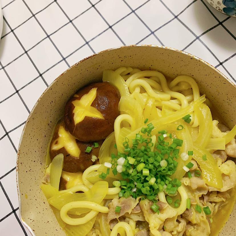 咖喱肥牛乌冬面