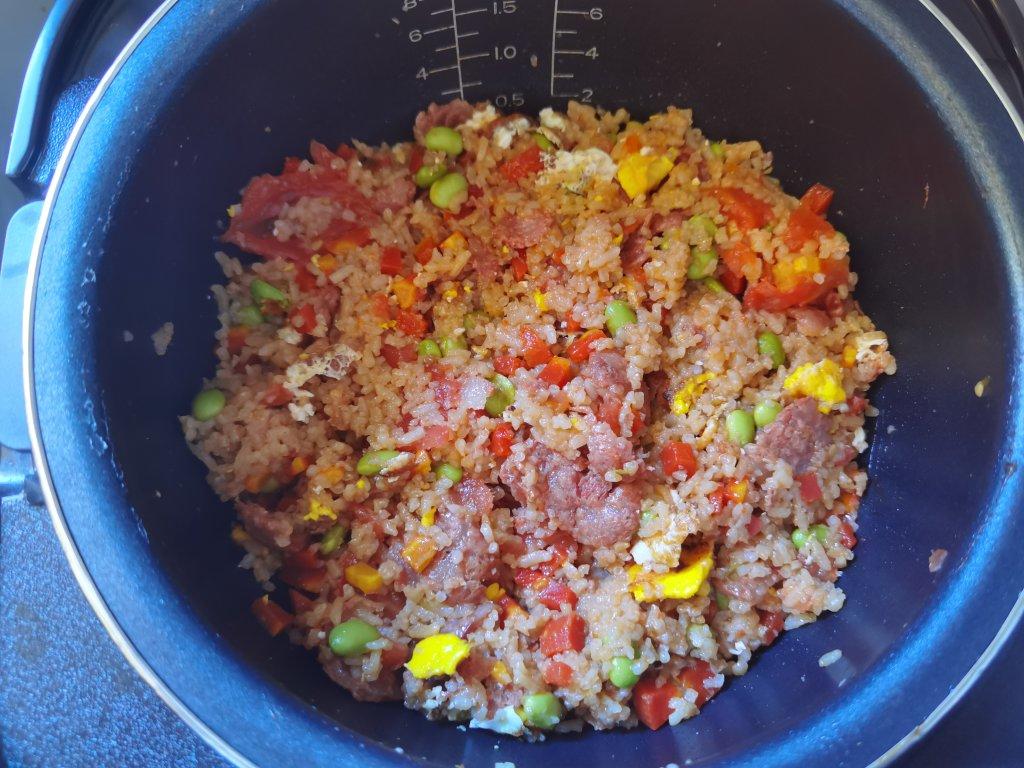 【一只番茄饭】