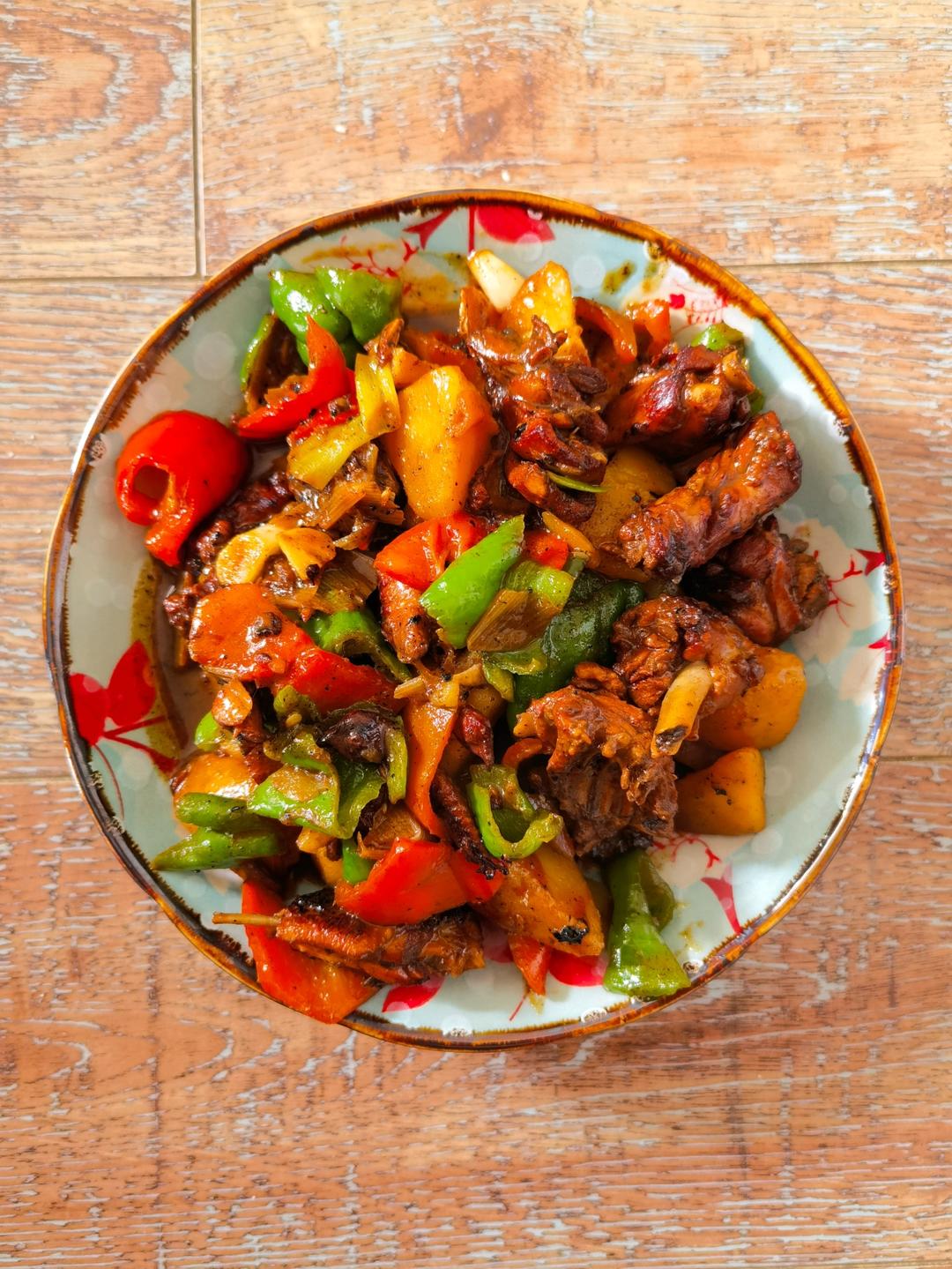 新疆大盘鸡无需争议