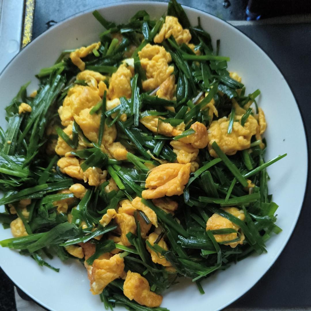 韭菜炒鸡蛋——三分钟快手下饭菜 掌握火候的秘诀
