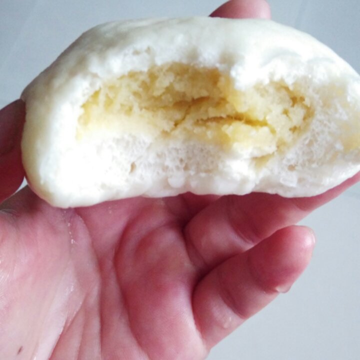 美味奶黄包