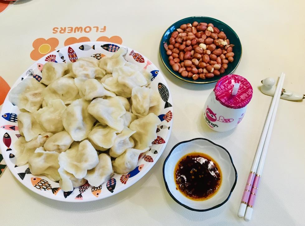 素🉑黄蘑白菜胡萝卜馅饺子🤗感恩素食🙏