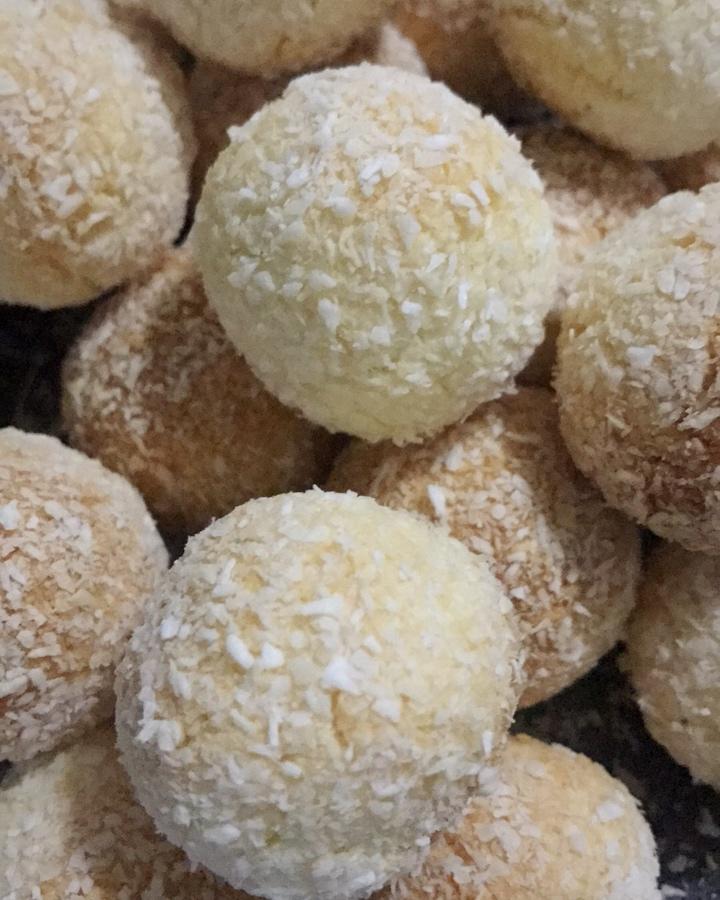 宝宝零食～椰蓉球