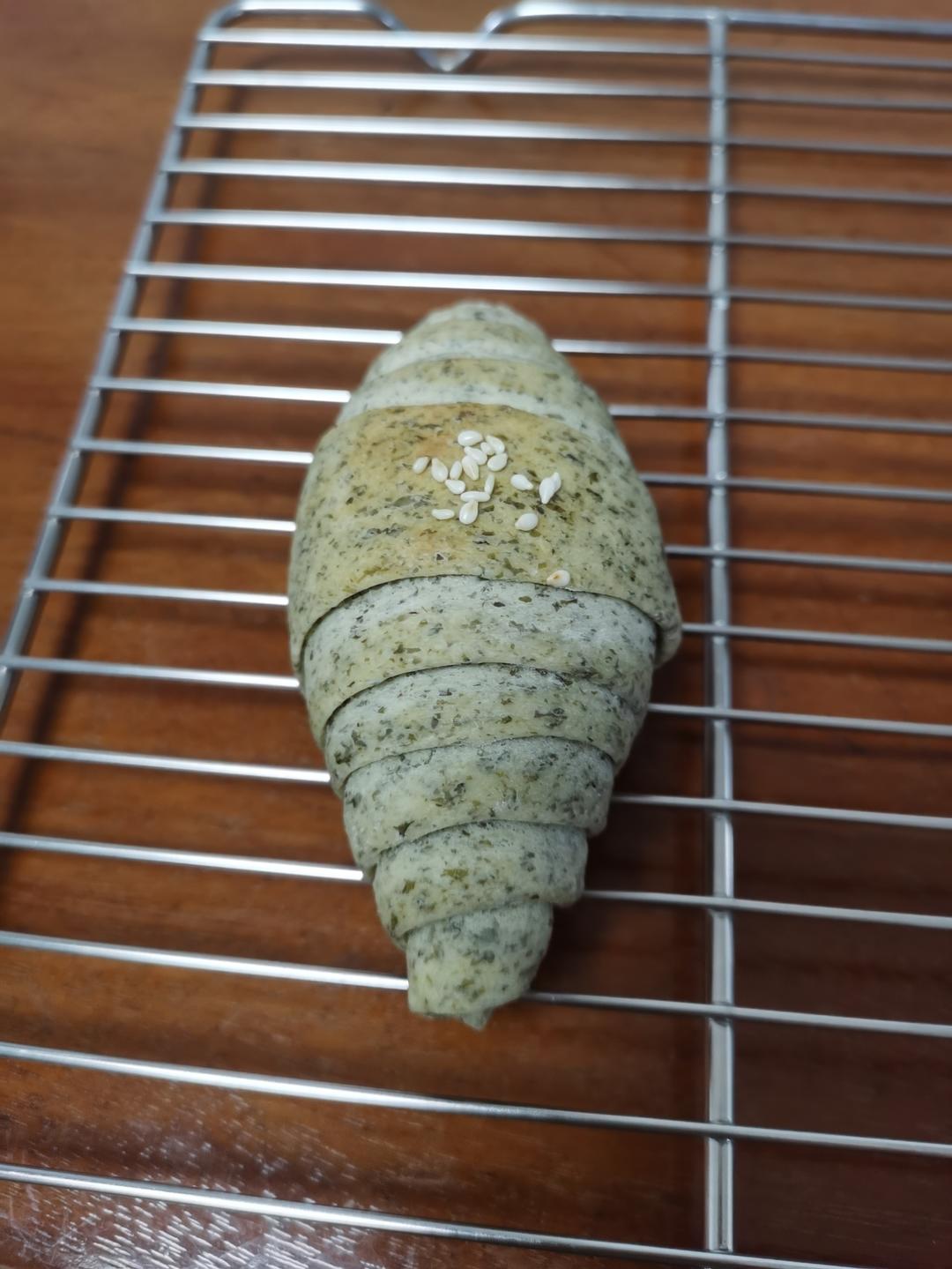 懒人福音！只需一次发酵的海苔盐面包！