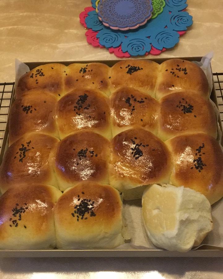 椰蓉蔓越莓馅小餐包