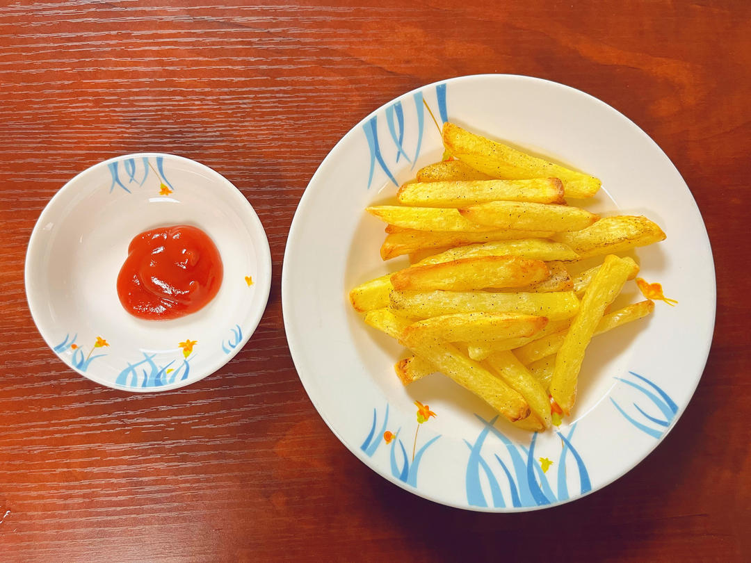 不用油也能炸出香脆好吃的薯条（空气炸锅版）