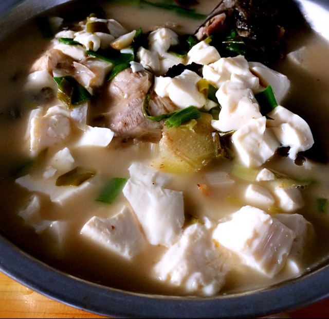 鱼头豆腐煲