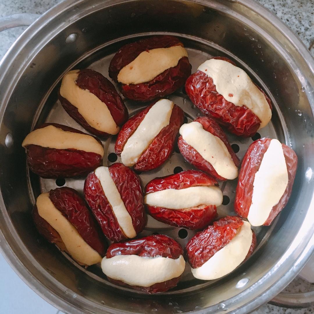 心太软— 红枣夹糯米粉