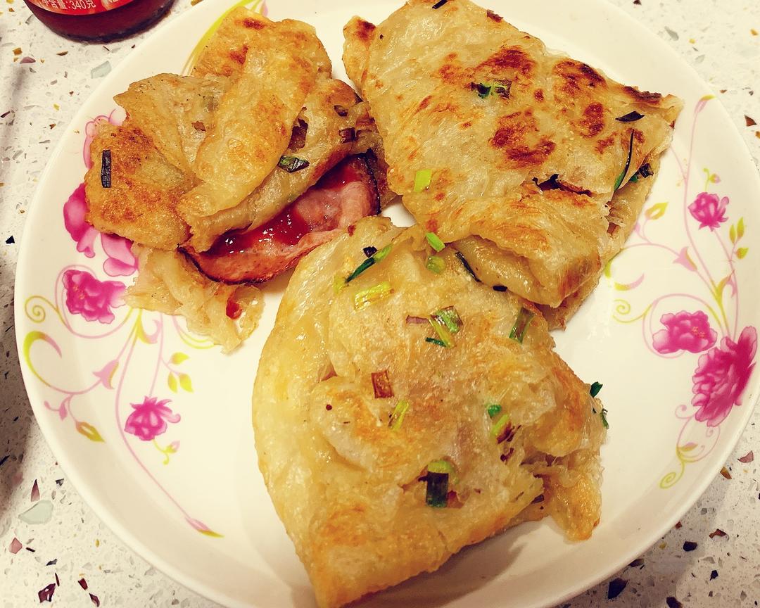 香葱手抓饼番茄火腿的做法