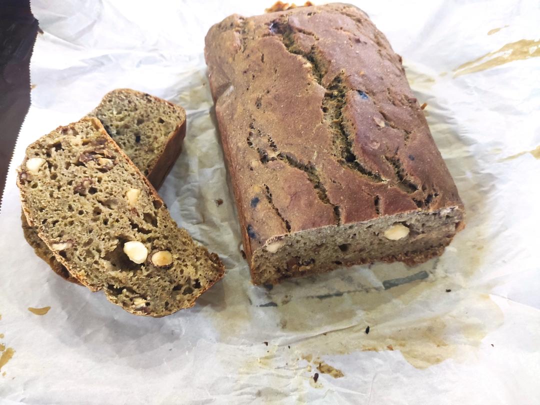 懒人快手5分钟搞定的     全麦核桃蛋糕