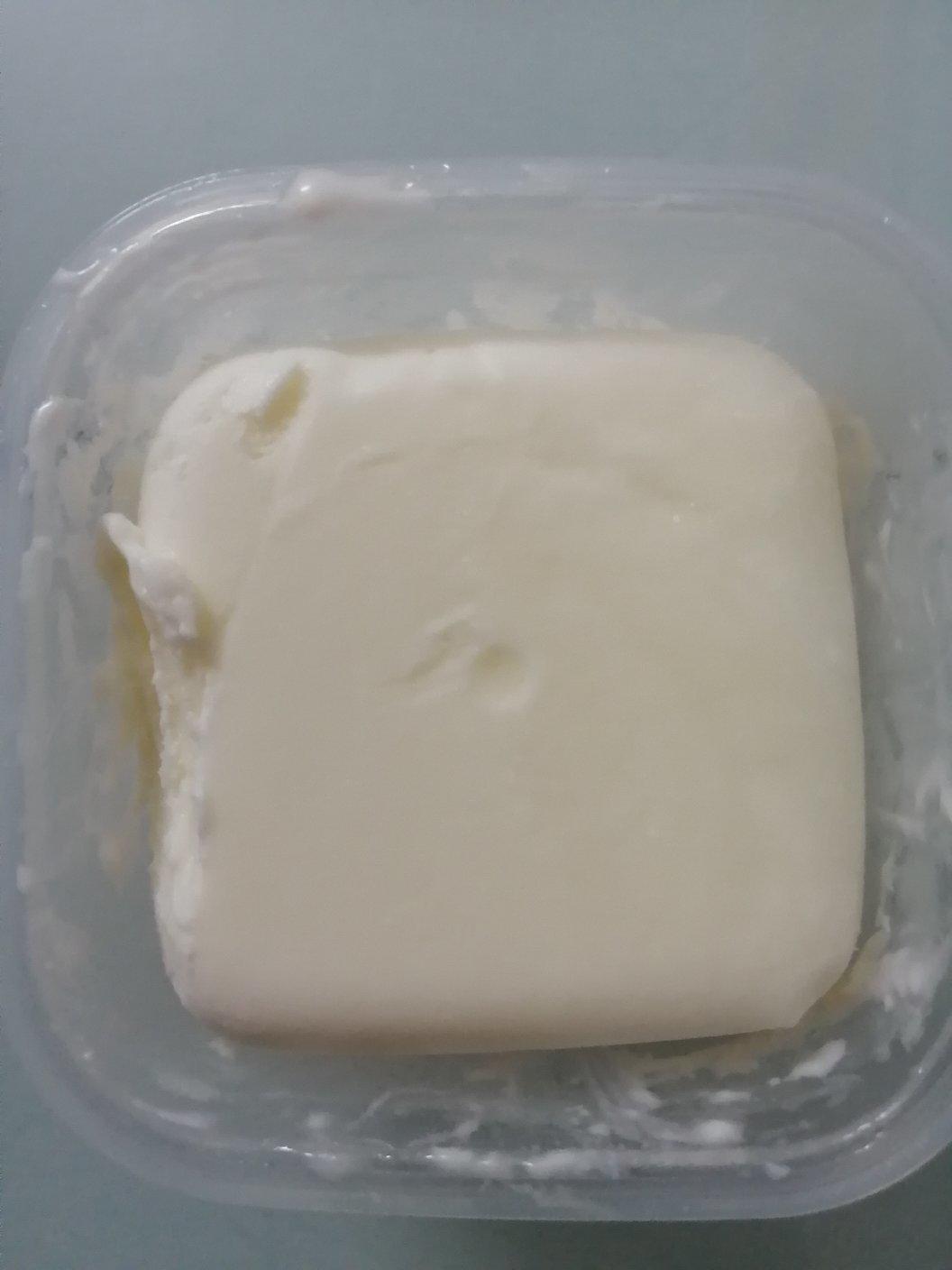 酸奶冰激凌（只需三步骤哦）