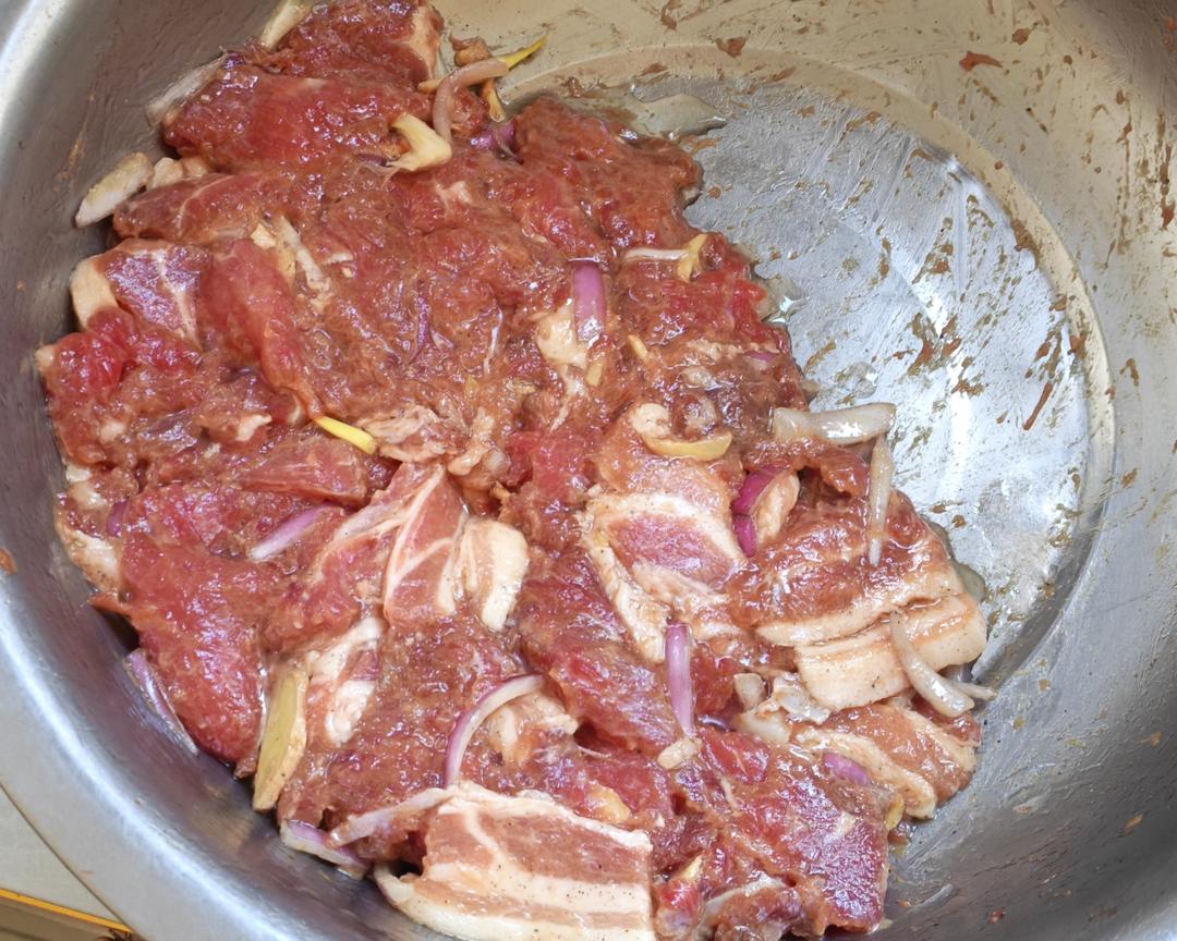 牛肉嫩滑的腌制秘籍（淀粉腌制法，小苏打腌制法）