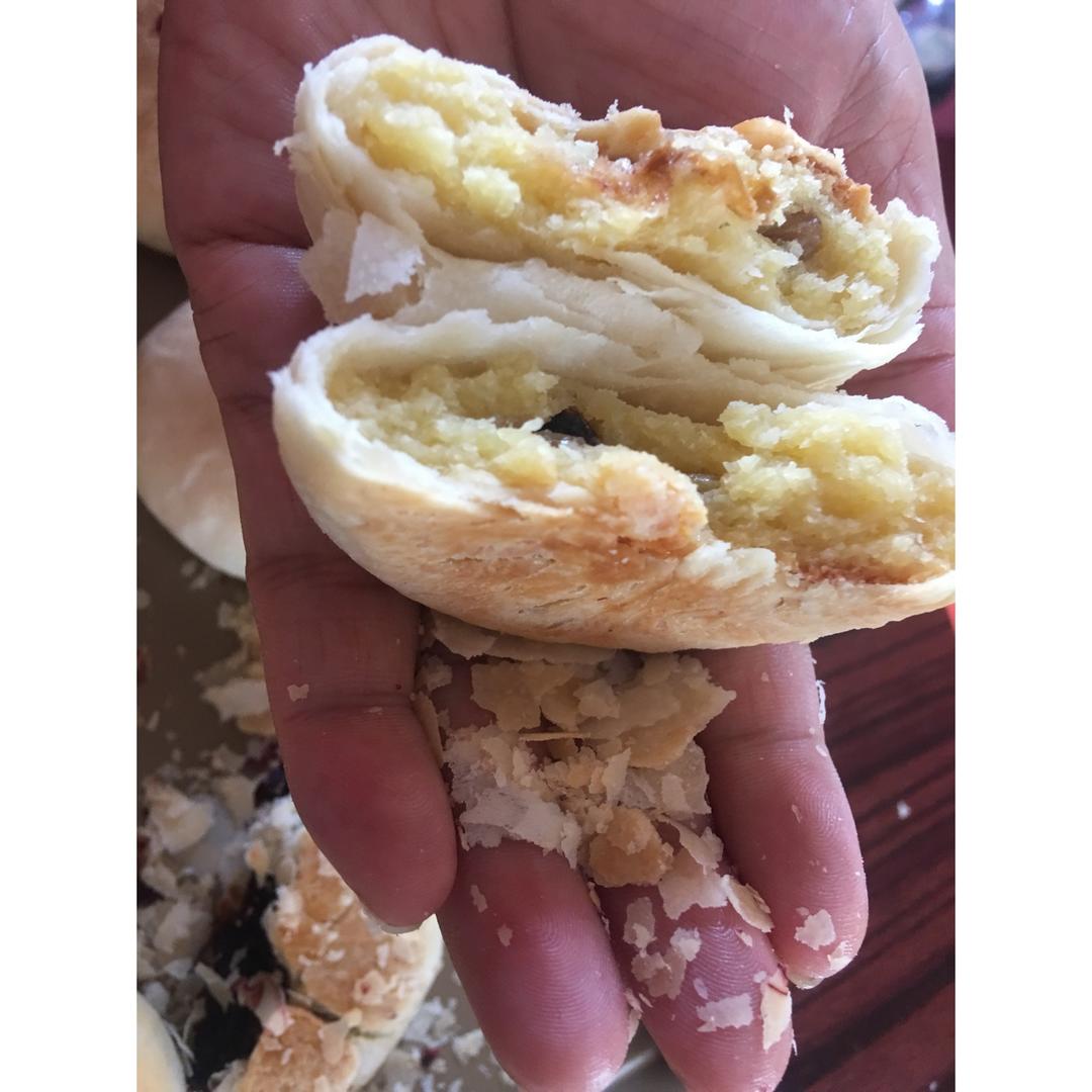 广式月饼(奶黄椰蓉提子馅)