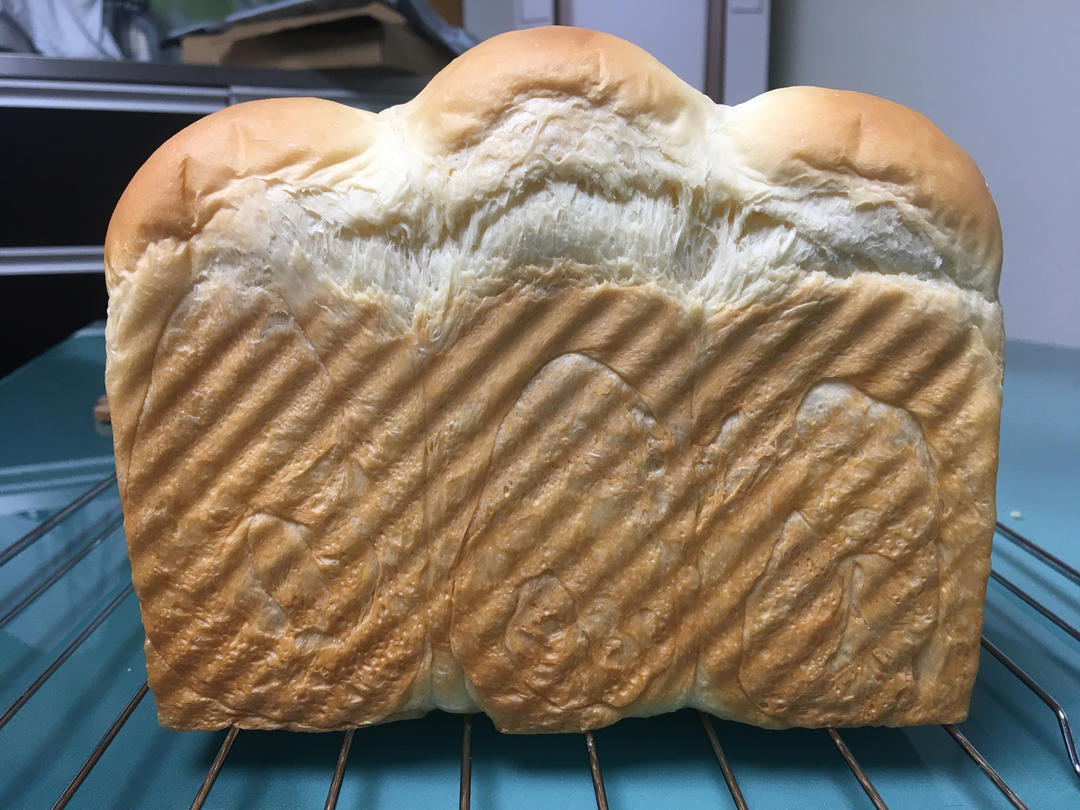 Poolish种（波兰种）吐司——不推荐不行的吐司配方