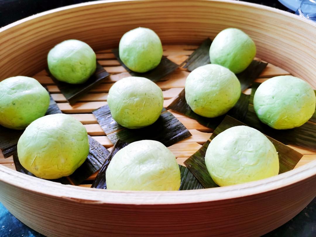 软糯青团                               麦青汁