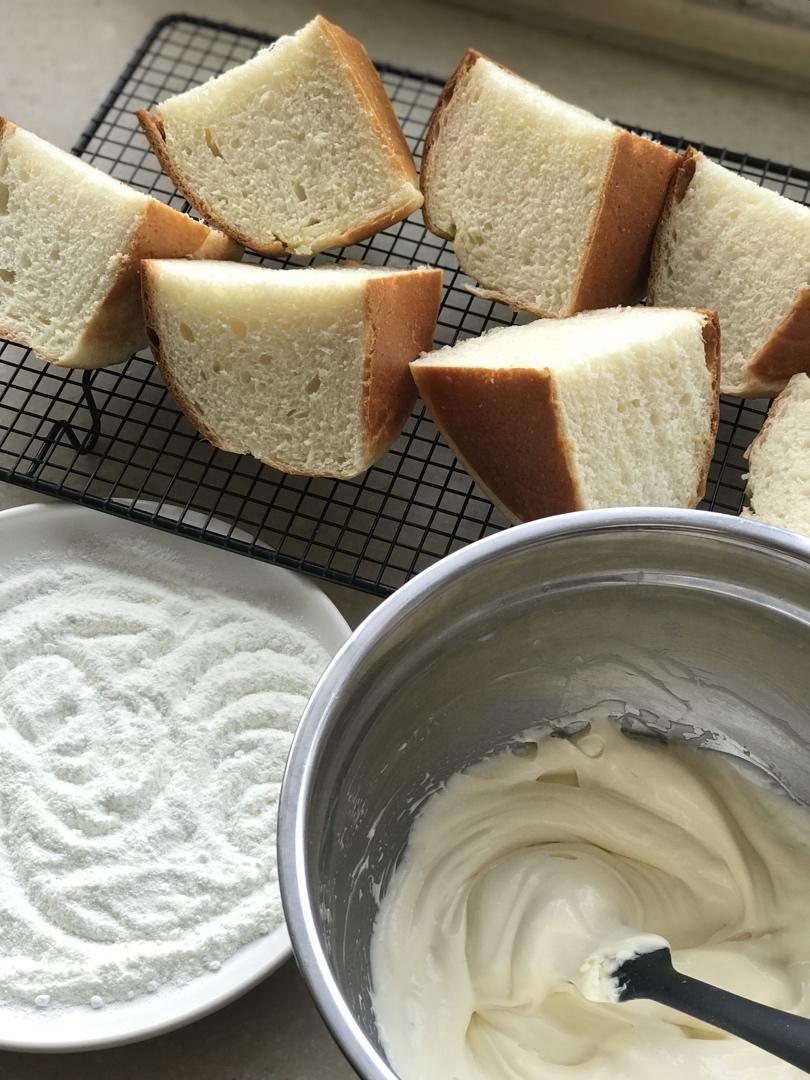 kiri奶油芝士食谱——雪山芝士包