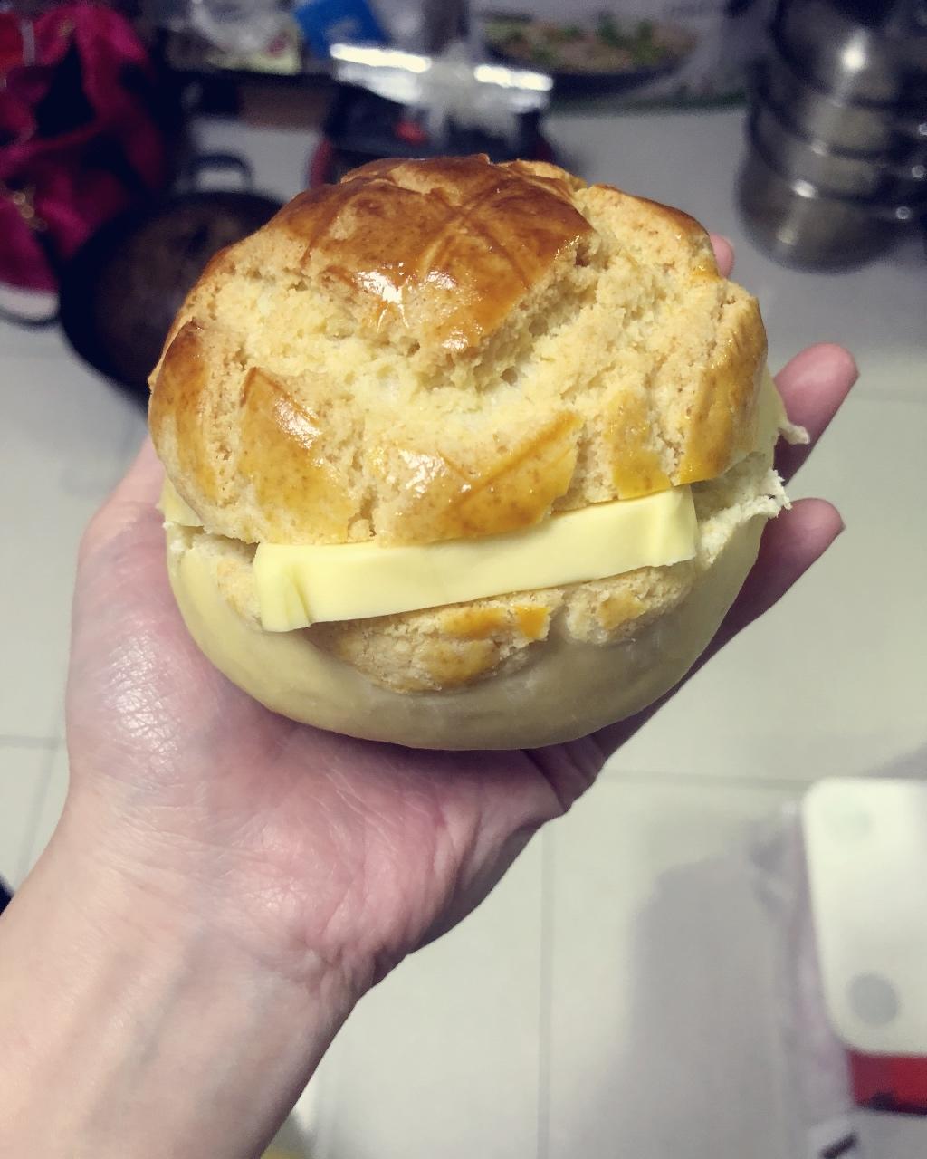 正宗港式下午茶：冰火菠萝油