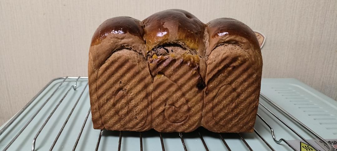 巧克力核桃仁吐司