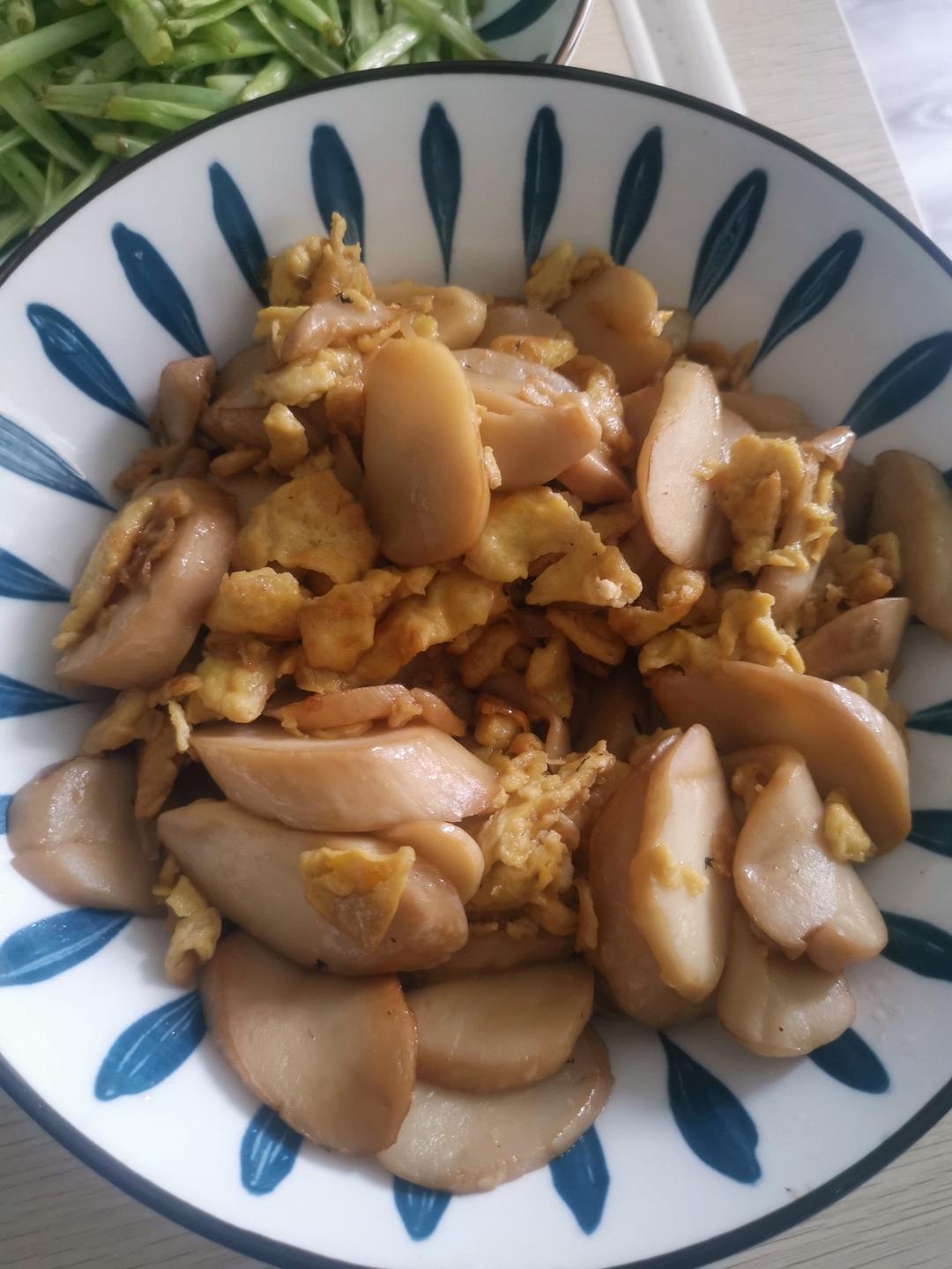 杏鲍菇炒鸡蛋